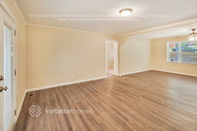 Building Photo - 4413 Knightwood Dr