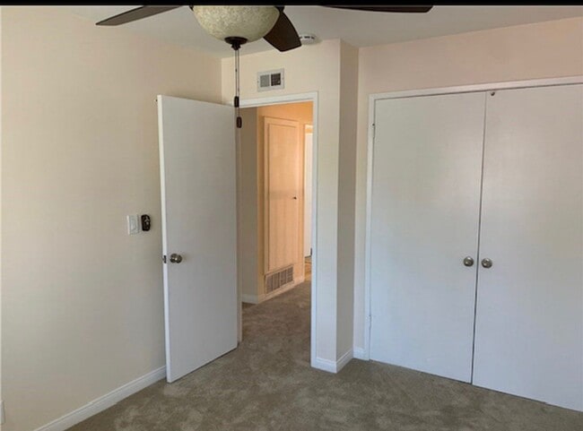 Building Photo - 2336 Minuteman Way