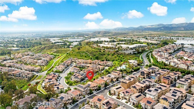 Building Photo - 545 Serrano Summit Dr