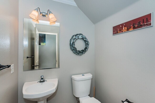 Building Photo - Beautifully Furnished Carlsbad Rental Near...