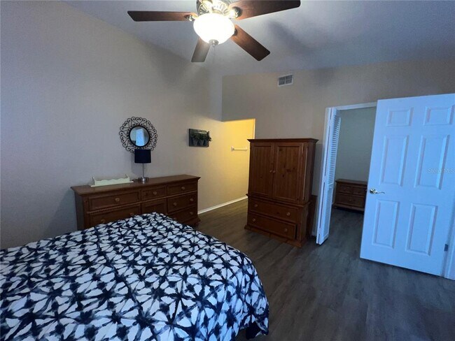 Building Photo - 3300 Loveland Blvd