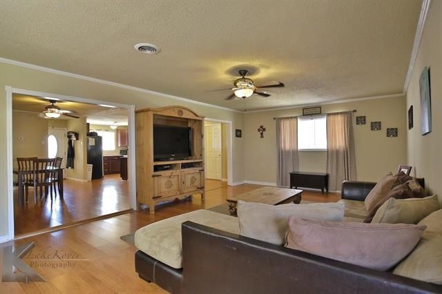 Building Photo - 2518 Bennett Dr