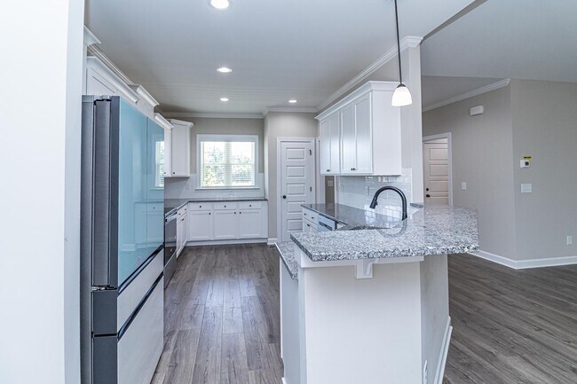 Building Photo - 3 Bed/2 Bath Home - New Construction in Sm...