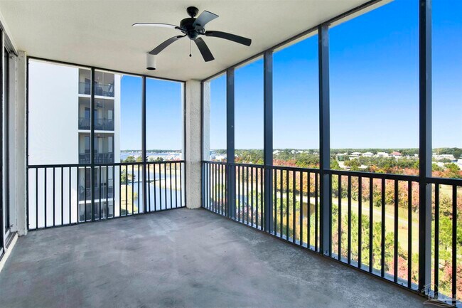 Building Photo - 608 Lost Key Dr