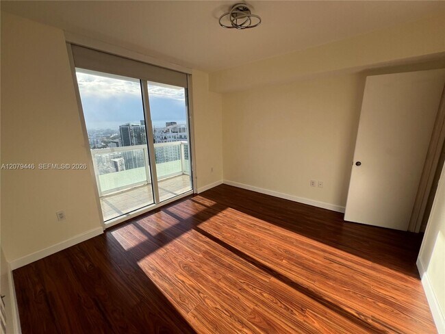 Building Photo - 50 Biscayne Blvd