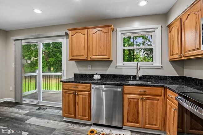 Building Photo - 7660 Turnbrook Dr