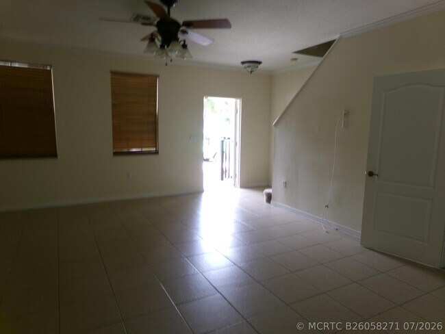 Building Photo - 2132 SE Eatonville Dr