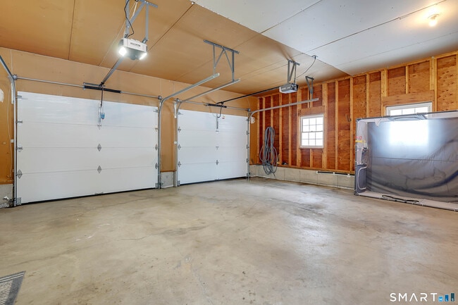 Building Photo - 84 Brookside Cir