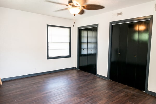 Building Photo - 1702 E Park Ave