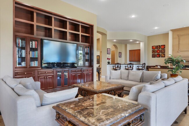 Building Photo - 51016 Marbella Ct