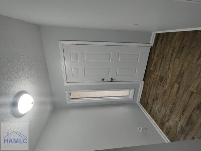 Building Photo - 601 Tupelo Trail