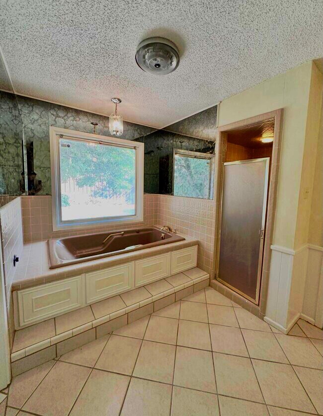 Building Photo - 4610 88th St