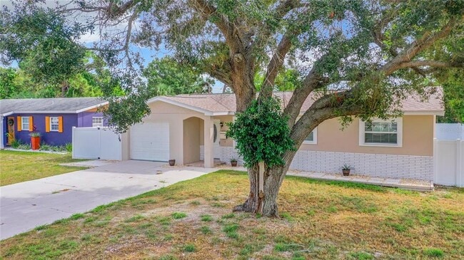 Building Photo - 2918 46th Ave S