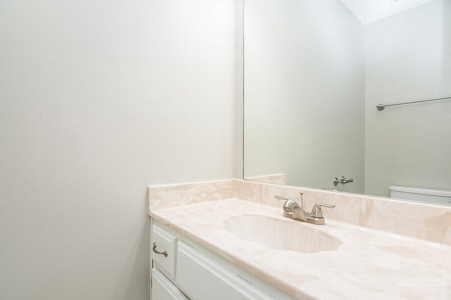 Building Photo - 935 Lycomedes Cove