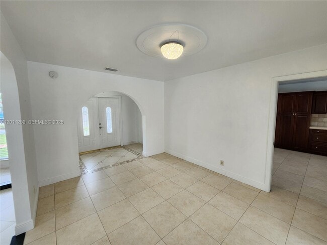 Building Photo - 4233 Jackson St