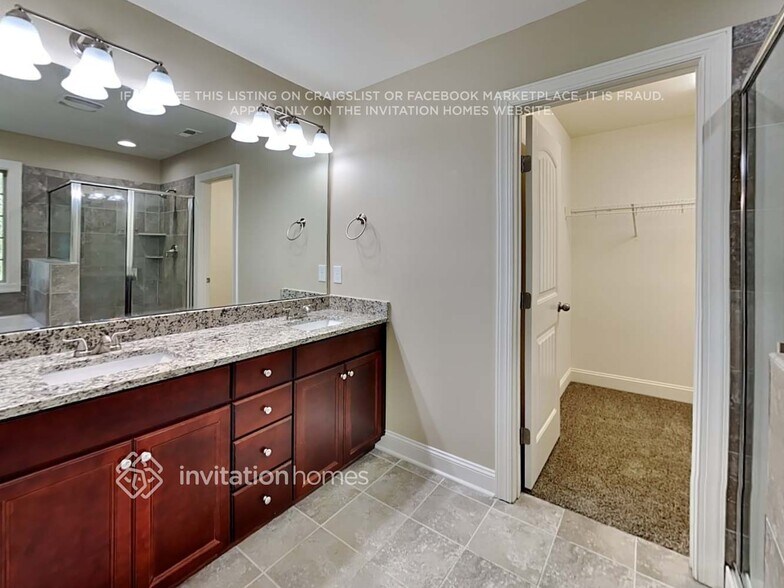 Building Photo - 5428 Emerald Spring Dr