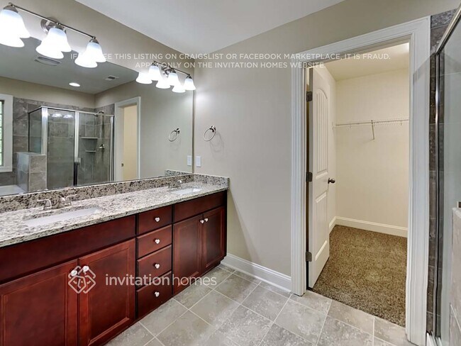 Building Photo - 5428 Emerald Spring Dr