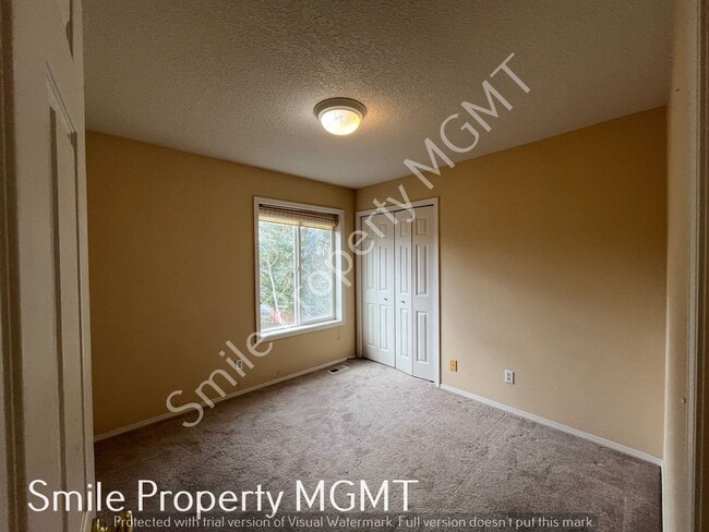 Building Photo - Spacious 4 Bedroom Home in Bethany