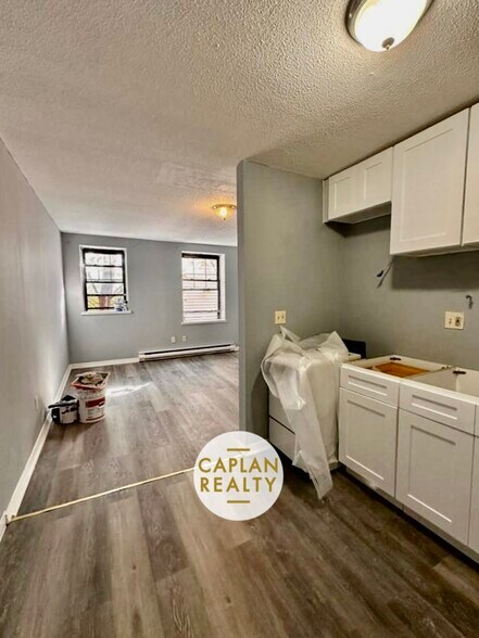 Building Photo - 1407 Chapel St