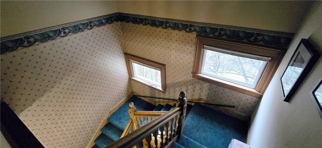 Building Photo - 315 Laurens St