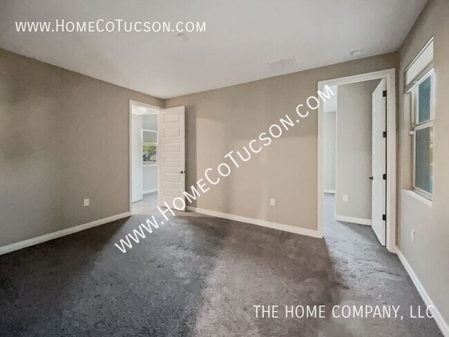 Building Photo - 9915 N Cardon Grande Trail