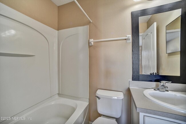 Building Photo - 480 Cabernet Pl