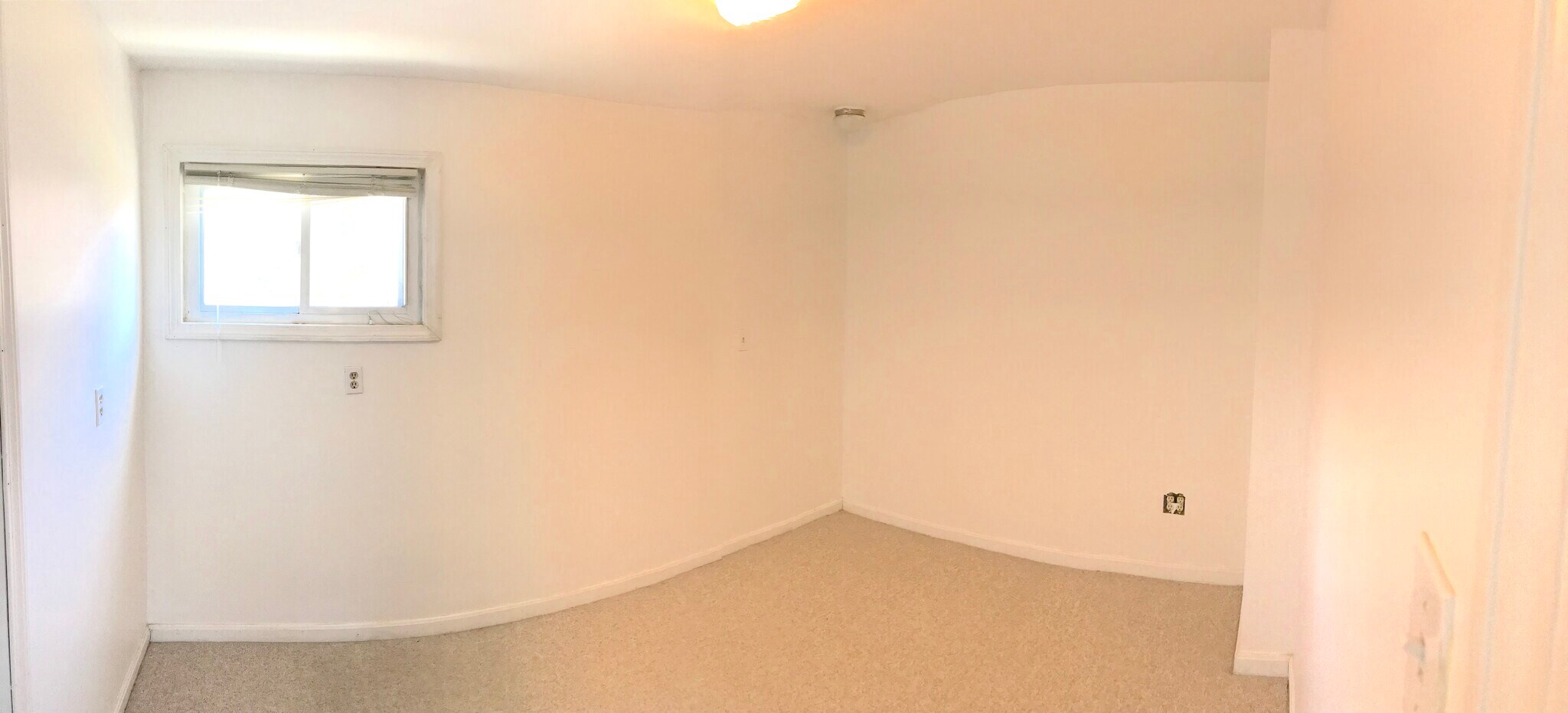 Building Photo - 21 Central St