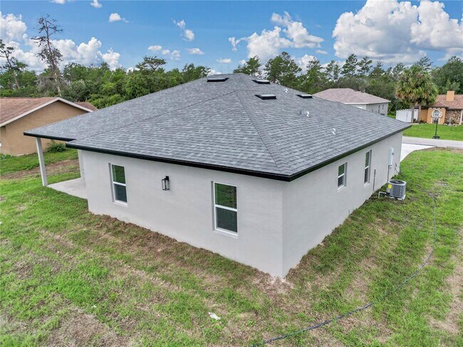 Building Photo - 15755 SW 19th Terrace