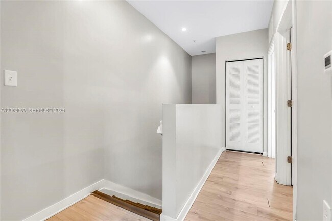 Building Photo - 171 NW 158th St