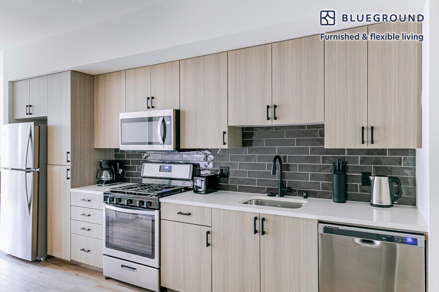 Building Photo - 44758 Old Warm Springs Blvd