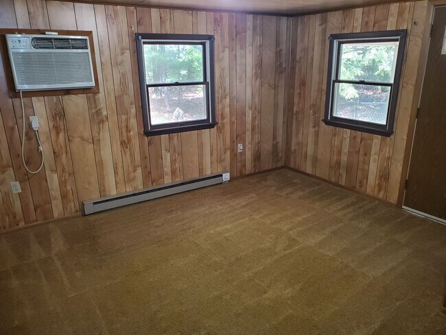 Building Photo - House in South Mountain Community