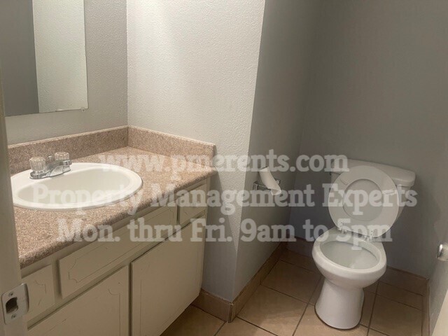 Building Photo - 1935 Hickock Ct