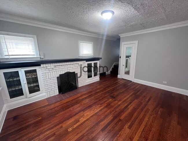 Building Photo - 3183 W 112th St