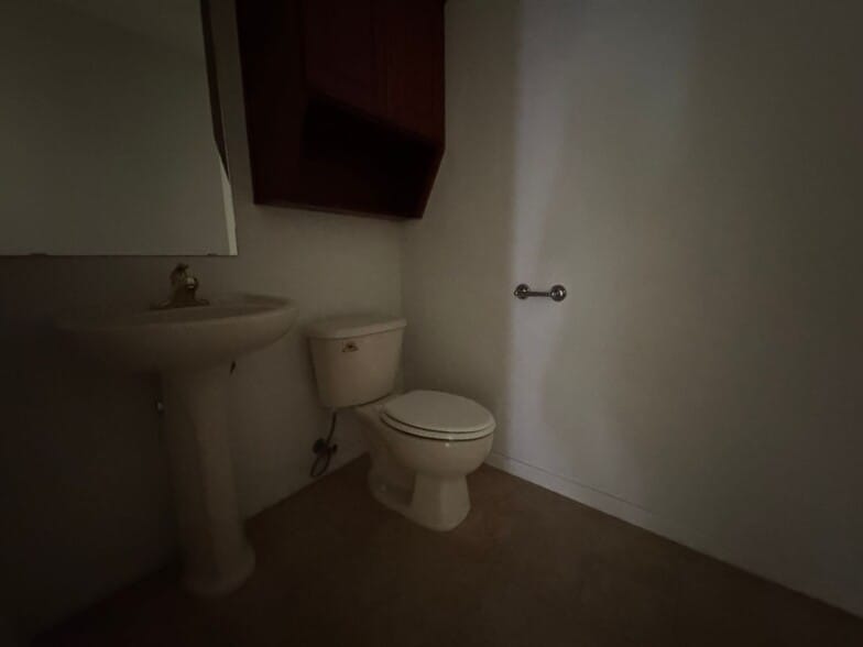 Building Photo - 390 Triple 7 Trail