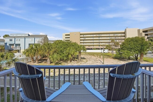 Building Photo - 330 Bluefish Dr