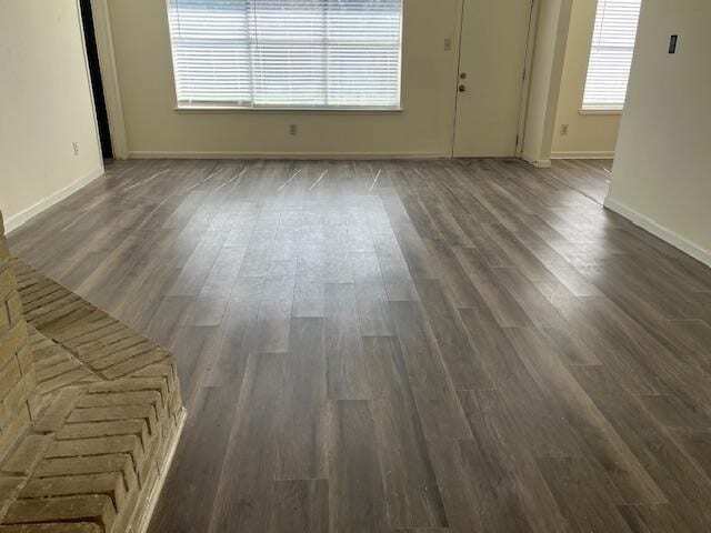 Building Photo - 406 Fair Oak Dr