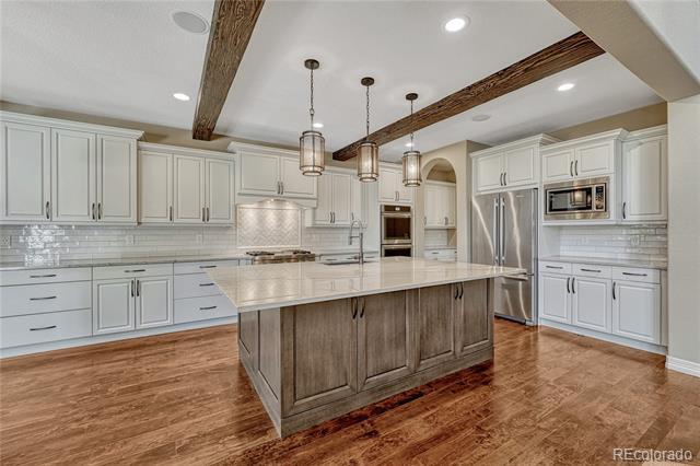 Building Photo - 9797 Sunset Hill Cir