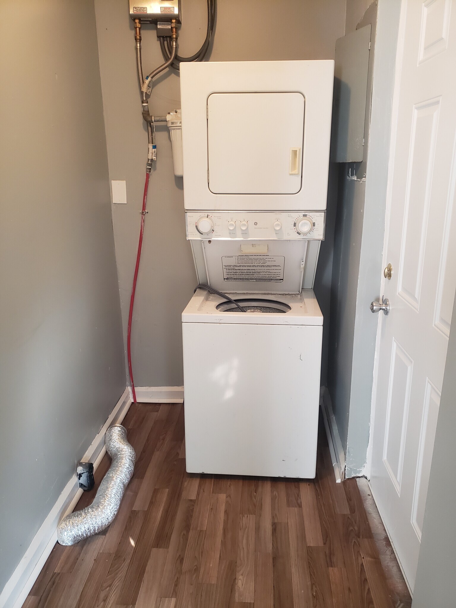 Laundry - 2200 S Washington St