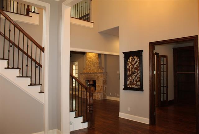 Building Photo - 1835 Olney Dr