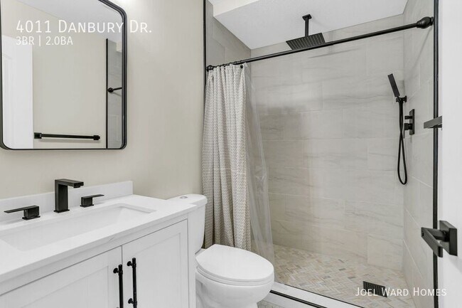 Building Photo - 4011 Danbury Dr