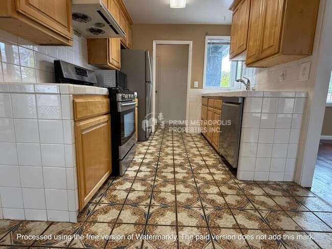 Building Photo - 3 bedroom in Sunnyvale CA 94085