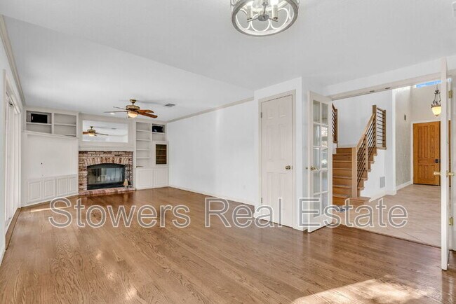 Building Photo - 117 Woodland Valley Dr