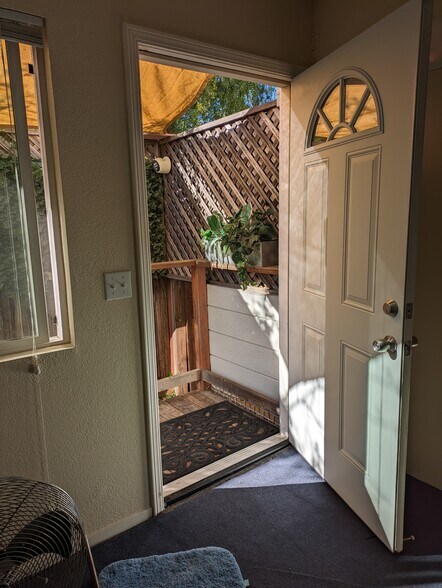 Entry - 5 Vendola Dr