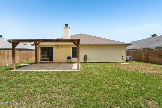 Building Photo - 1219 Stern Way