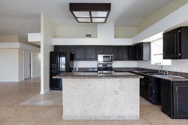 Building Photo - Single-Story in Guard-Gated Community with Stunning Strip & City Views