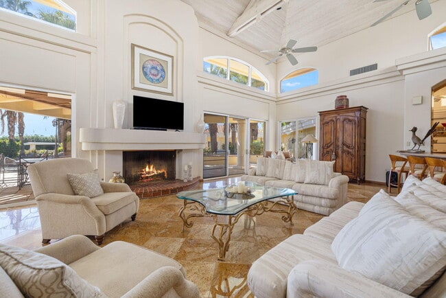 Building Photo - 50180 Vista Montana Rd