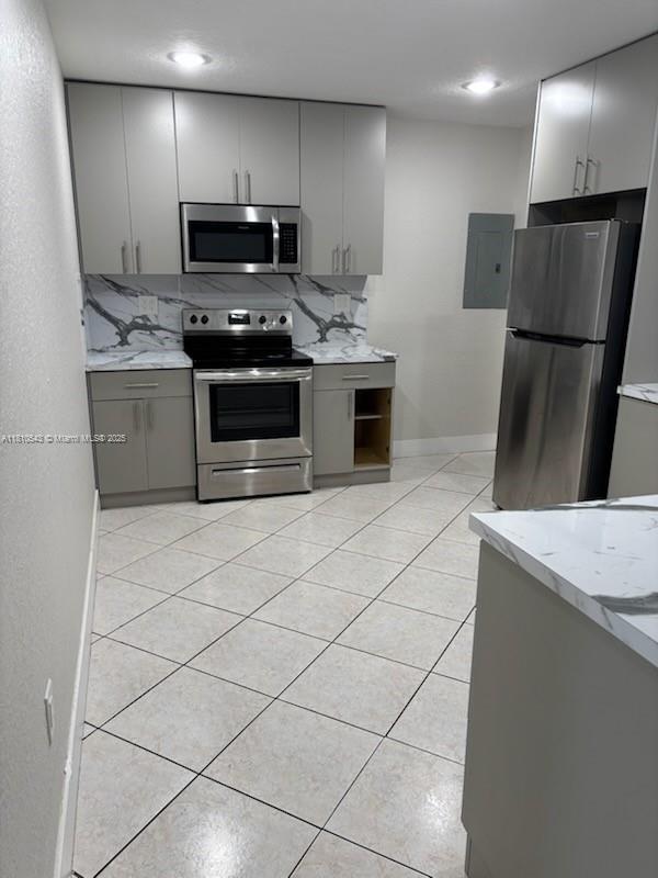Building Photo - 846 W 31st St
