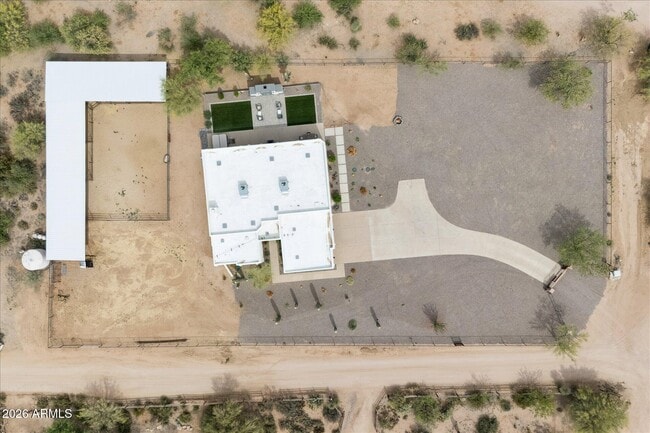 Building Photo - 14604 E Peak View Rd