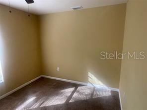 Building Photo - 2615 E Curtis St