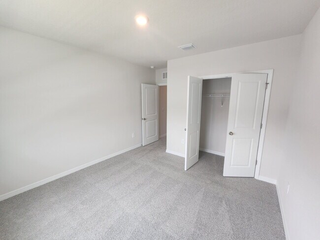 Building Photo - 18002 Canopy Pl